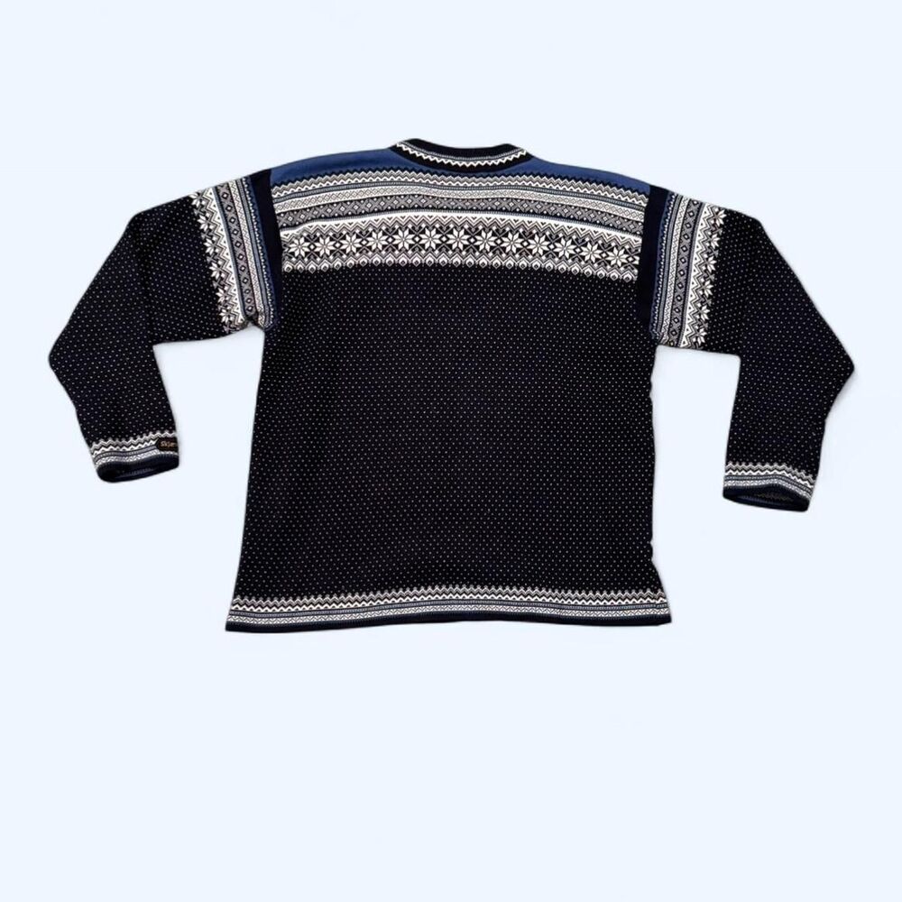 Skjaeveland Navy blue and white Norwegian knit sweater - Picture 7 of 7